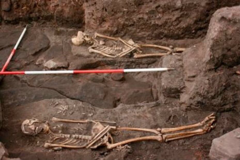 10 cadáveres antiguos encontrados misteriosamente en castillos 
