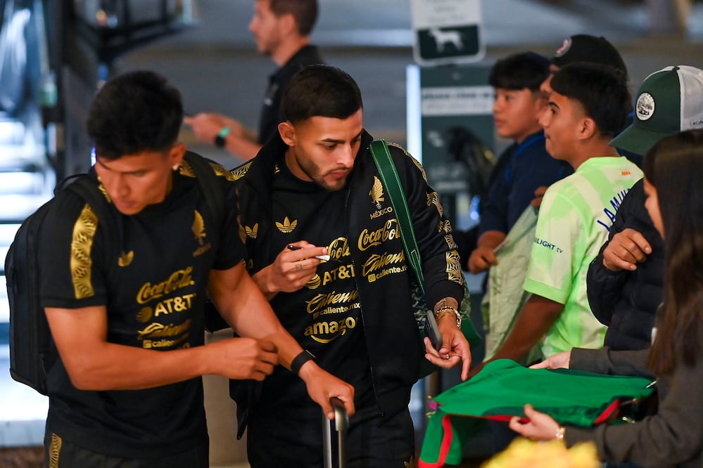 Jesús Gallardo y Alexis Vega en la Selección Mexicana - Foto: Imago7