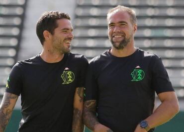 Fernando Gago está casi arreglado con Chivas; llega con un examericanista como su auxiliar