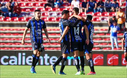 Querétaro cortó su racha de derrotas, tras aprovecharse de un inoperante Puebla y vencerlo 2-0