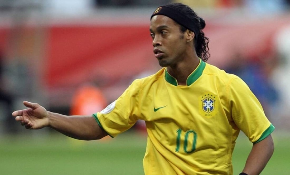 Ronaldinho llegó como la principal figura del Mundial de Alemania 2006 y terminó siendo una decepción junto a Brasil. Foto: Especial