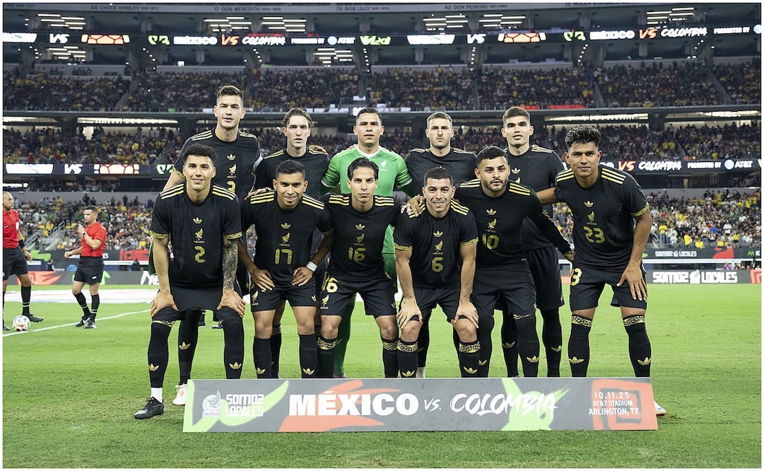 Selección Mexicana en el partido ante Colombia Foto: Imago7