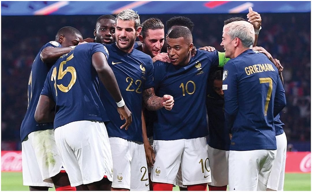 Selección francesa festejando un gol en conjunto / FOTO: Instagram @FFF