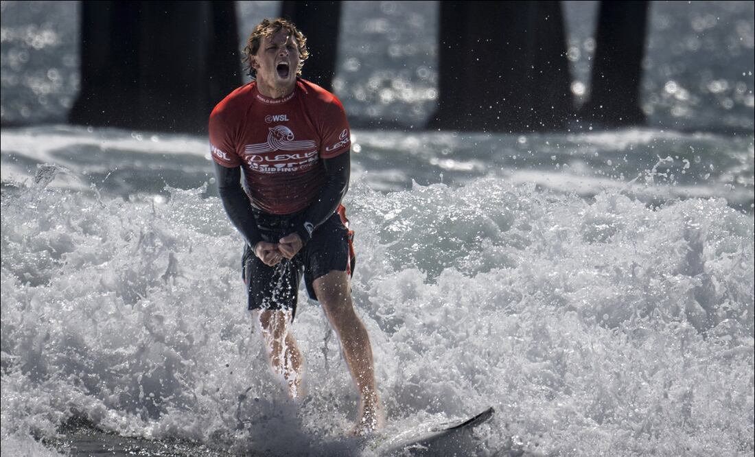 Alan Cleland, durante su participación en el US Open de surf. FOTO: AP