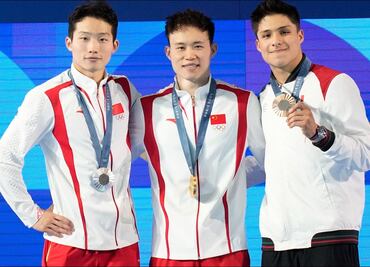 Osmar Olvera rompe marca de 40 años y se convierte en doble medallista para México en una misma edición