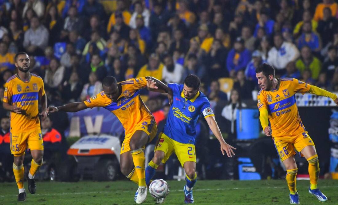 El jugador brasileño tiene un gran gusto por las gorditas de harina. Foto: Imago7.