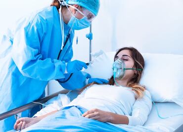 4 factores que aumentan el riesgo de muerte en pacientes de Covid en UCI