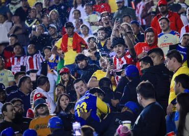 Periodista fue agredido con arma punzocortante por grabar pelea durante el América vs Chivas