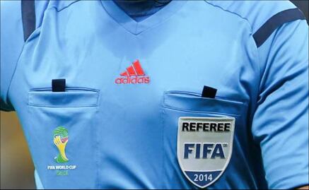 Dictan prisión preventiva a exárbitro mundialista por violencia familiar contra su ex pareja