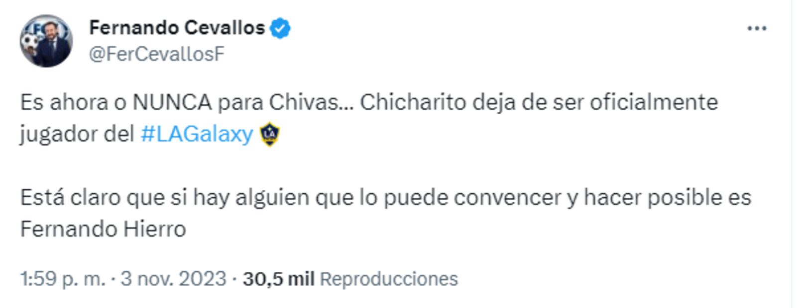 La afición de Chivas desea ver al Chicharito con la playera rojiblanca. Fotos: Especial