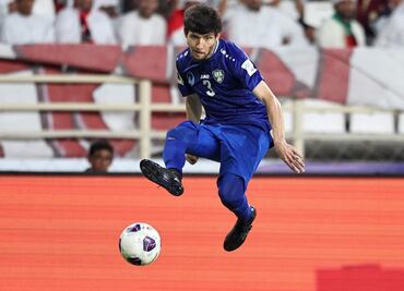 Uzbekistán clasifica por primera vez a un Mundial; pese a empate sin goles ante los Emiratos Árabes