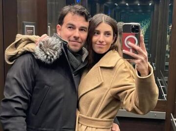 Esposa de Checo Pérez le dedica un emotivo mensaje al piloto mexicano, tras su salida de Red Bull