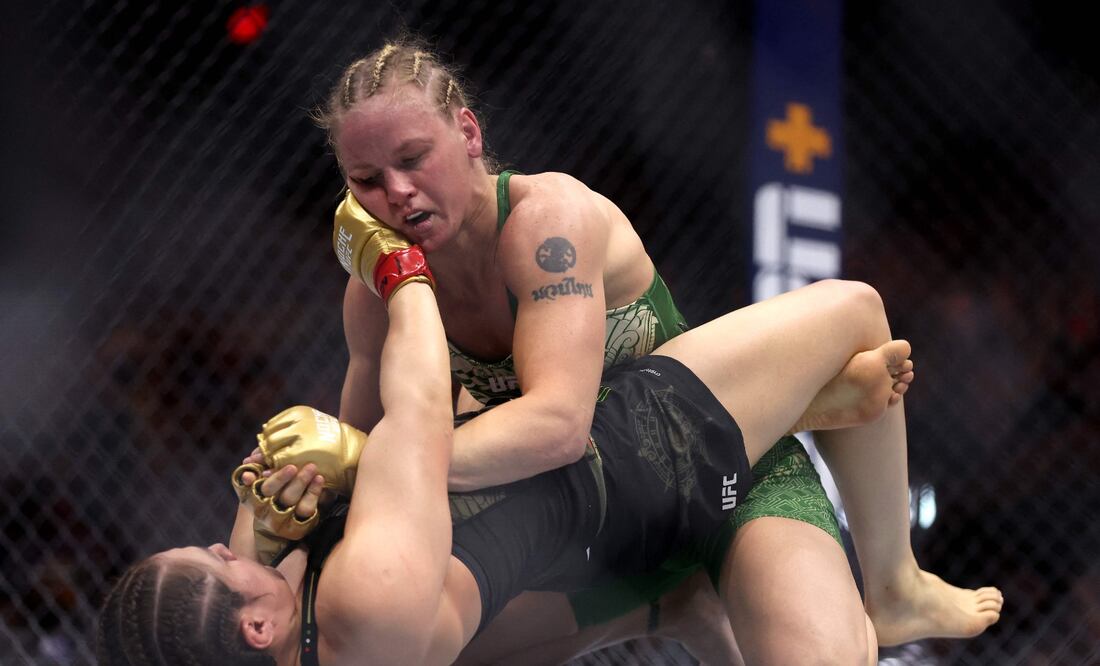 Alexa Grasso perdió su título de la UFC ante Valentina Shevchenko. Foto: AFP