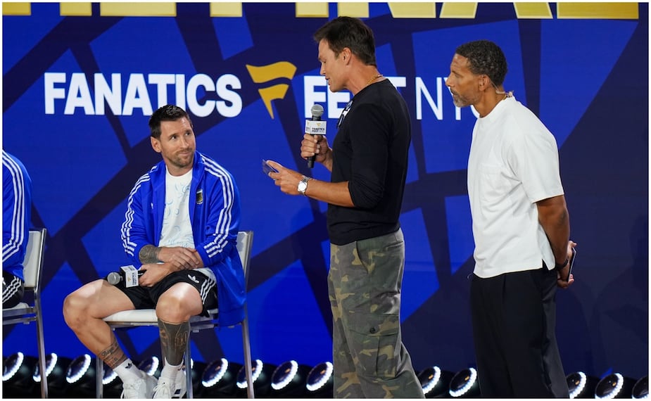 Messi junto a Tom Brady Foto: AP