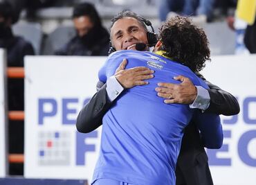 Adolfo Ríos, el "culpable" de que Guillermo Ochoa tenga el cabello largo: "Aquí tu papá soy yo"