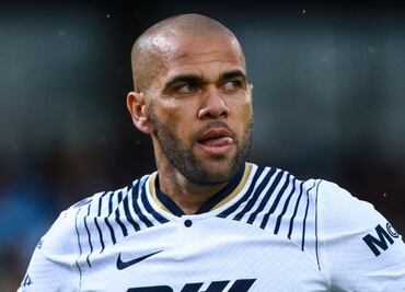 Dani Alves le devuelve la demanda a Pumas; el brasileño exige cifra millonaria al conjunto auriazul