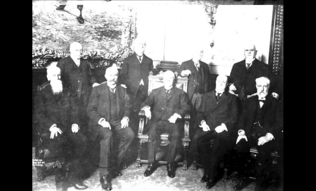 Foto: Gabitene de Porfirio Díaz/ Casasola vía D.R. Instituto Nacional de Antropología e Historia, México