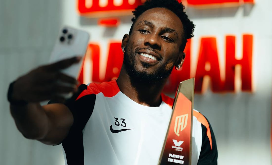 Julián Quiñones fue reconocido como mejor jugador de Arabia Saudita por encima de Cristiano Ronaldo. Foto: Especial