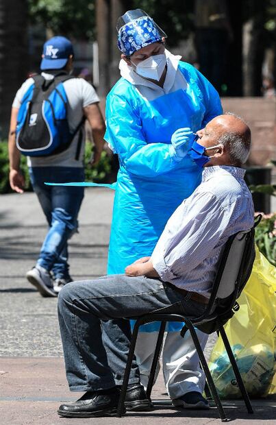 ¿Cuánto tiempo dura el coronavirus en nuestro organismo?