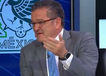 Carlos Hermosillo vuelve a tundirle a Jaime Lozano