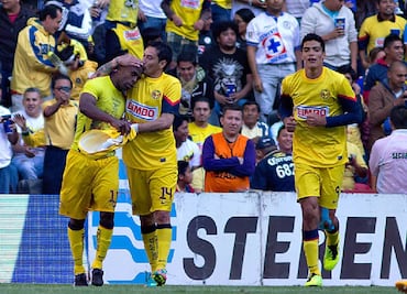 Sambueza recordó el tridente que formó con Chucho Benítez y Raúl Jiménez en América con emotiva foto