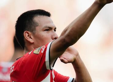 Hirving Lozano alista su último juego en Europa; ¿Cuál será el último equipo que enfrentará?