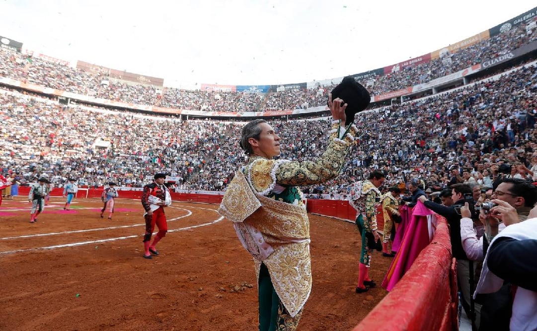 El domingo pasado Diego Silveti, Joselito Adame y Andrés Roca Rey reabrieron la Plaza de Toros México. Foto: El Universal