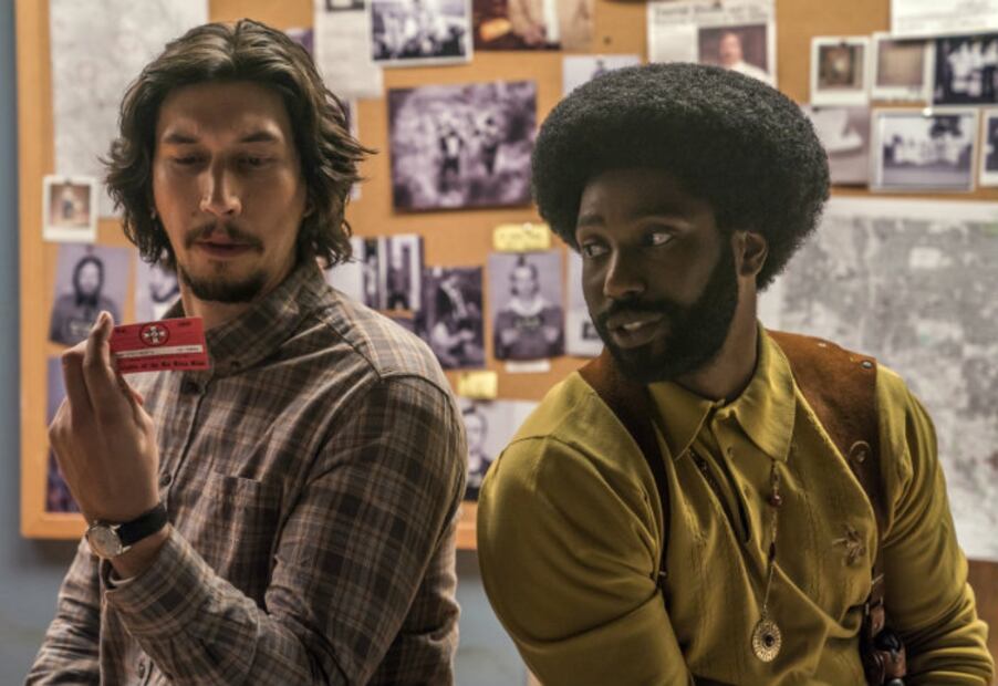 “BlacKkKlansman”, la historia real de un afroamericano infiltrado en el Ku Klux Klan