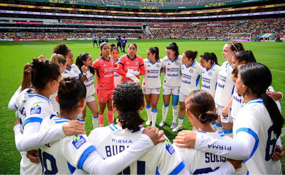 Cruz Azul femenil se disculpa por goleada frente al América / Foto: Imago7