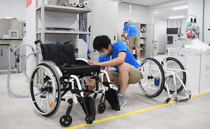 Así es el taller de los Juegos Paralímpicos, donde los atletas arman sus sueños