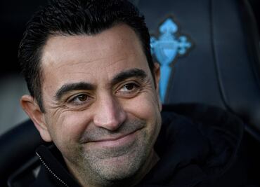 Xavi se mantendrá como técnico de Barcelona hasta el 2025