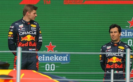 Periodista destrozó a Checo Pérez cuando lo comparó con Max Verstappen: "Es un blando, un turista"