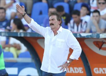 Ricardo Antonio LaVolpe regresará a la dirección técnica ¿Cuál será el destino del 'Bigotón'?