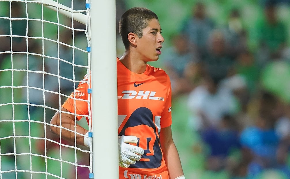 Auxiliar de Pumas se pronunció tras errores de Rodrigo Parra / Foto: Imago7