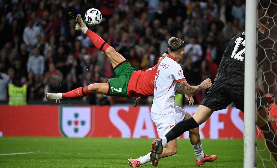 Cristiano Ronaldo cerró la goleada de Portugal a Polonia con una soberbia chilena. Foto: @EURO2024