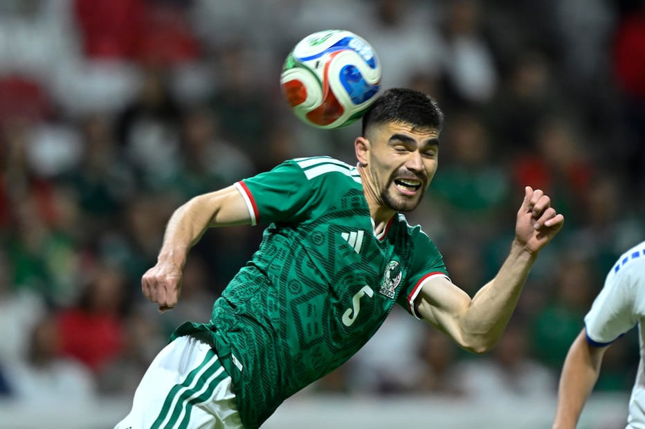 Johan Vásquez, durante el partido de preparación de México contra Serbia, rumbo al Mundial de 2026 - Foto: Imago7