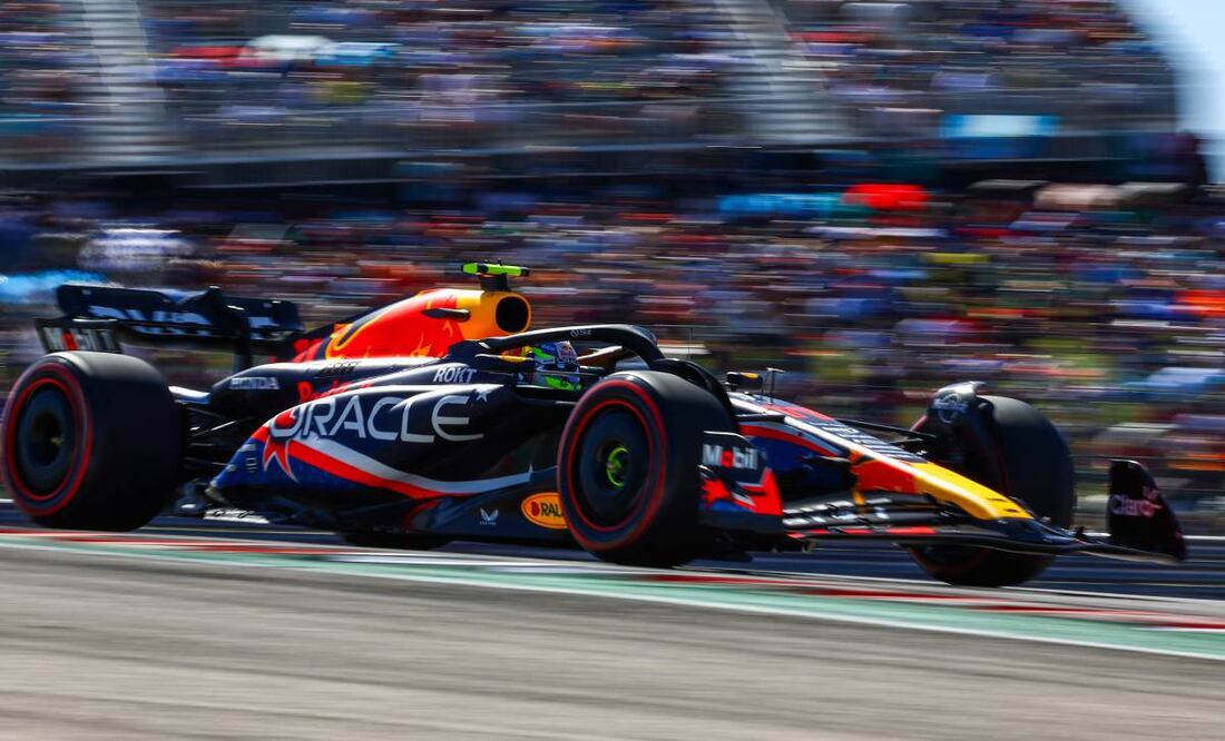 Checo Pérez culminó la Q3 en la novena posición. Foto: @redbullracing