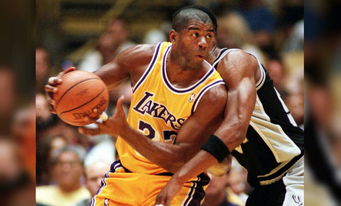 7 de abril de 1996, Earvin "Magic" Johnson de Lakers  (Foto: AP)
