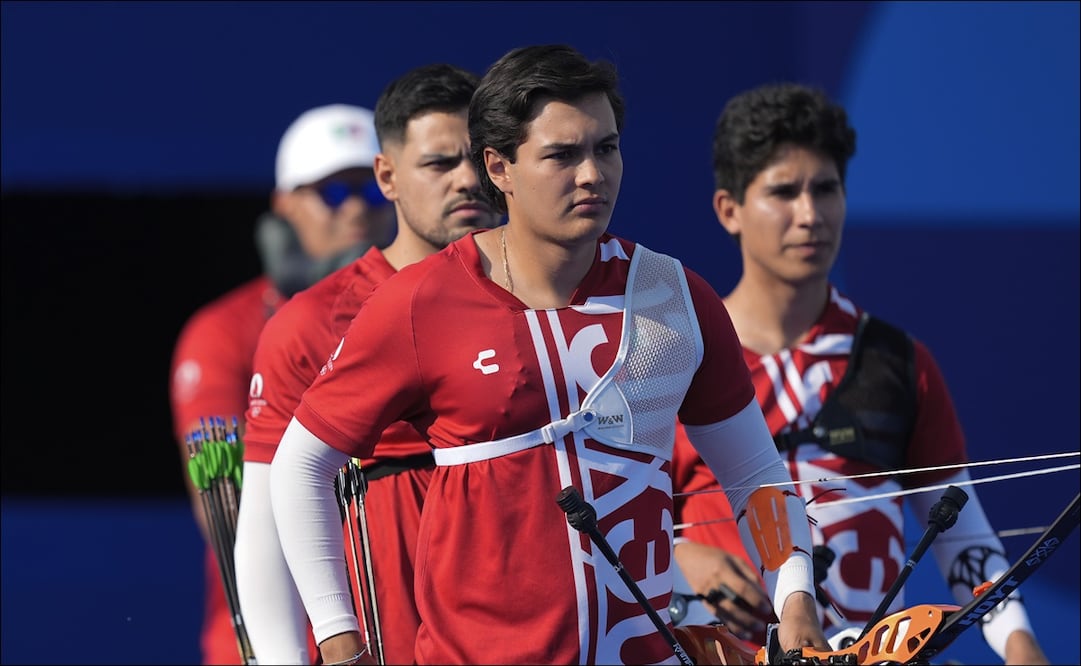 Matías Grande, Bruno Martínez y Carlos Rojas quedaron fuera de París 2024. FOTO: AP