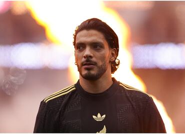 Raúl Jiménez dedica su gol en la Copa Oro a Diogo Jota; imitó su festejo y también le rindió homenaje antes de la Final